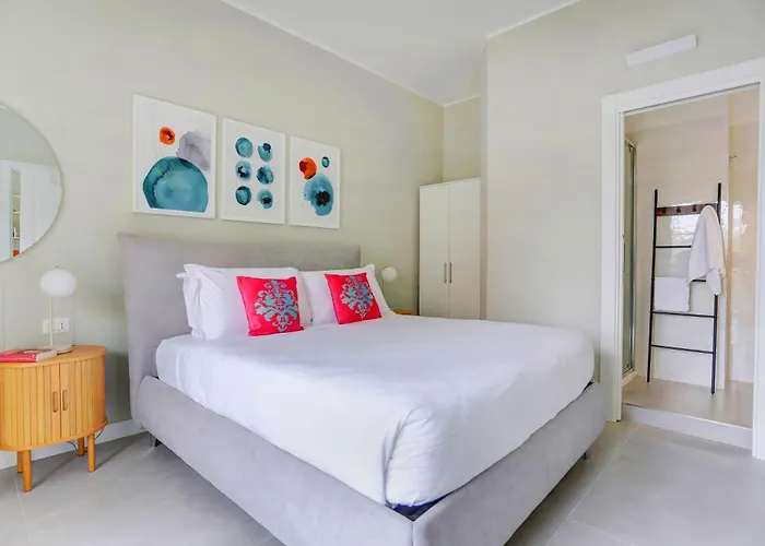 Apartment San Giovanni Appia Park - Modern With Balcony - Metro A - 10 Min Center *