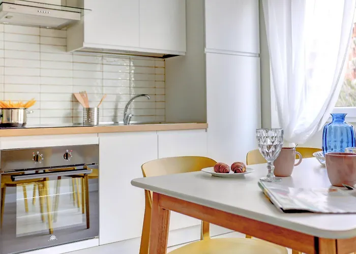 San Giovanni Appia Park - Modern With Balcony - Metro A - 10 Min Center * רומא